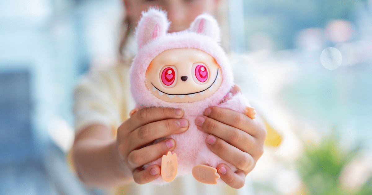 labubu_noooborders_cover